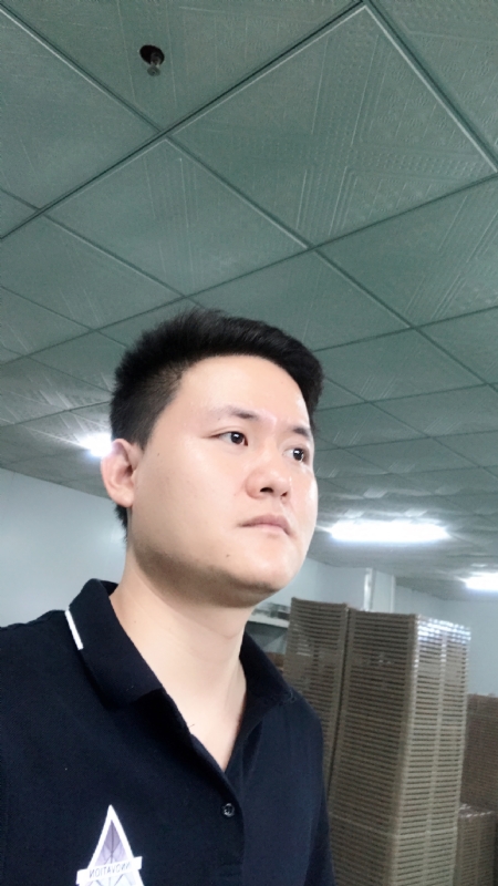 伟的第一张照片--广东认干亲服务网