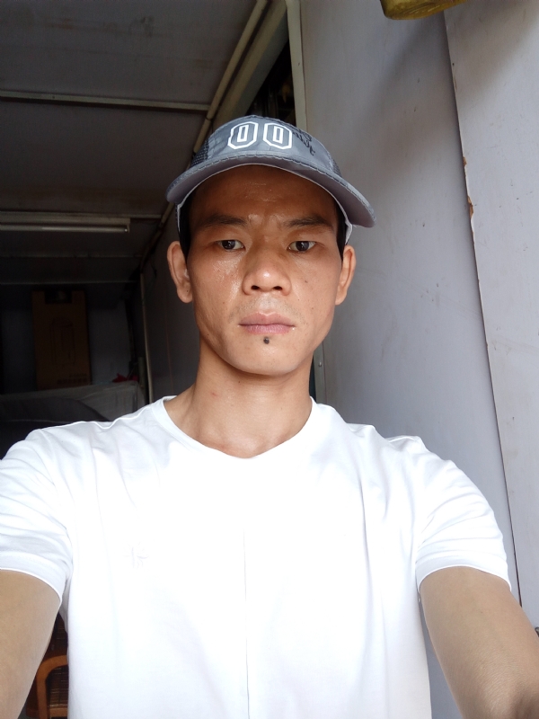 张生的第一张照片--广东认干亲服务网