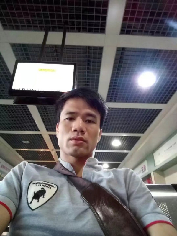 武哥的第一张照片--广东认干亲服务网