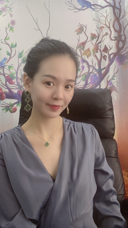 潇潇的第一张照片--广东认干亲服务网