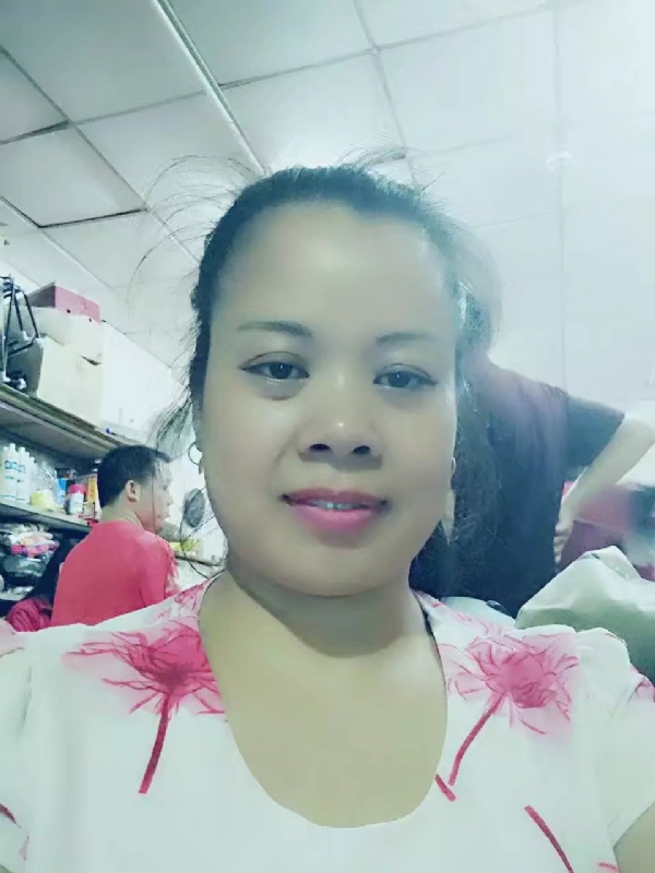 把自己当宝贝的第一张照片--广东认干亲服务网