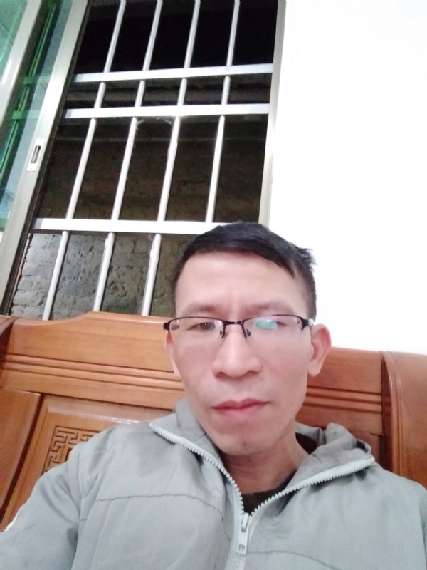 奋斗的第一张照片--广东认干亲服务网