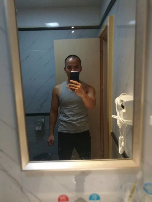 人道酬诚的第一张照片--广东认干亲服务网