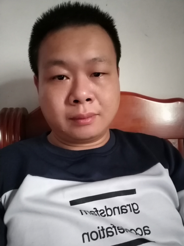 飞的第一张照片--广东认干亲服务网