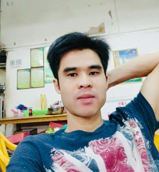 Huang的第一张照片--广东认干亲服务网