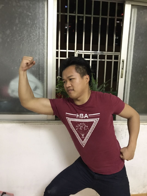 彭宏谊的第一张照片--广东认干亲服务网