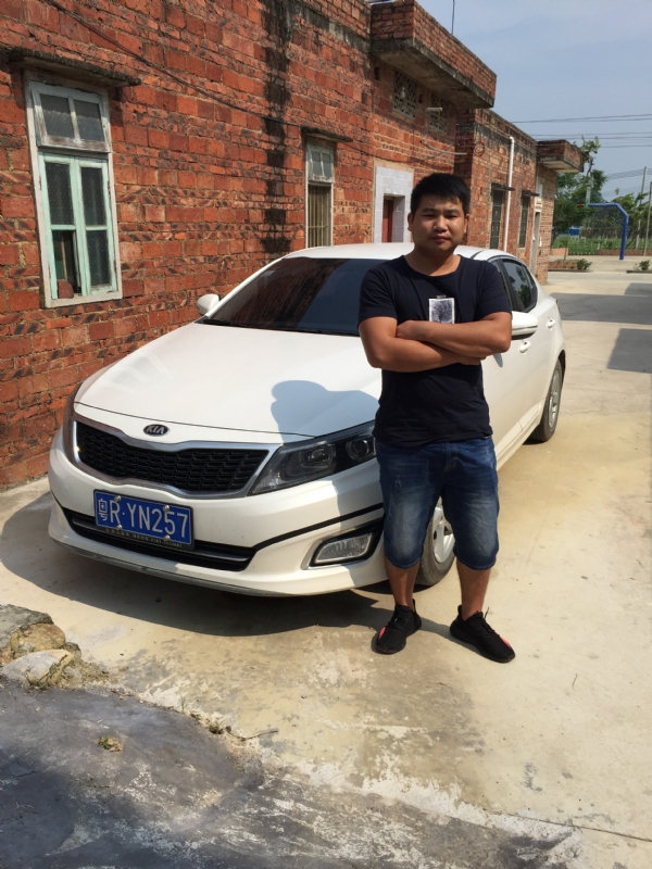 独坐街头的第一张照片--广东认干亲服务网