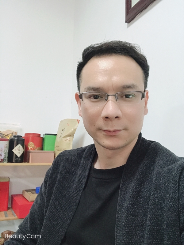 韦的第一张照片--广东认干亲服务网