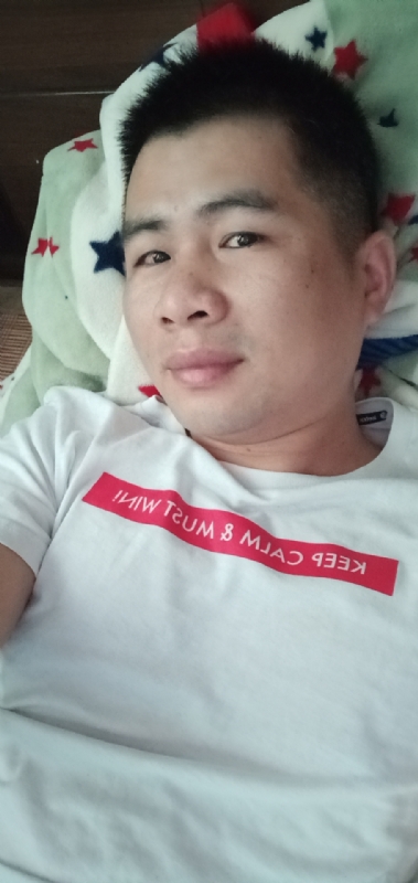 Amos的第一张照片--广东认干亲服务网