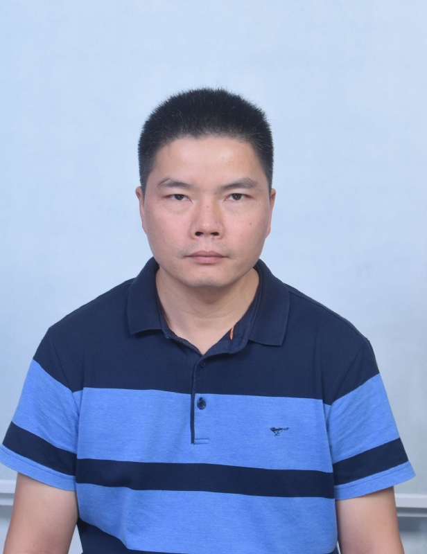 古男的第一张照片--广东认干亲服务网