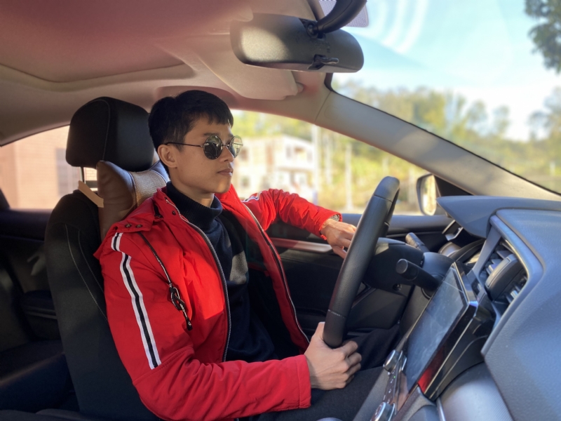 林威成的第二张照片--广东认干亲服务网