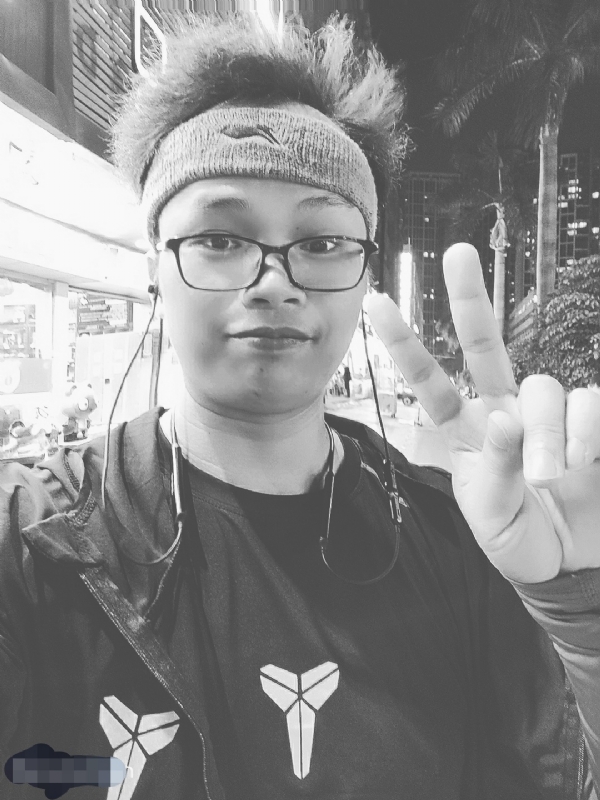 阿蒙的第一张照片--广东认干亲服务网