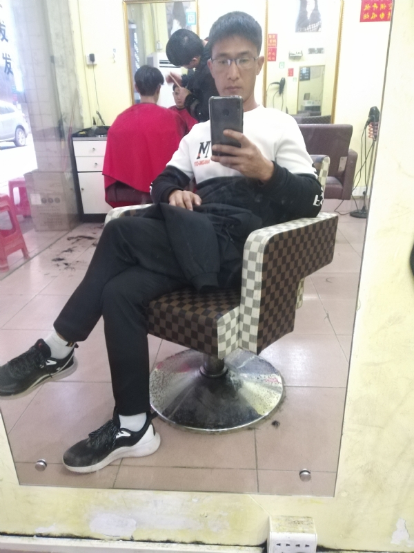 hushuai的第一张照片--广东认干亲服务网