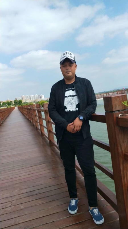 人生如戏的第二张照片--广东认干亲服务网