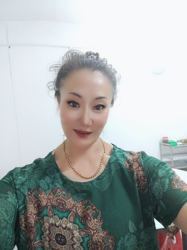 燕子的第二张照片--广东认干亲服务网