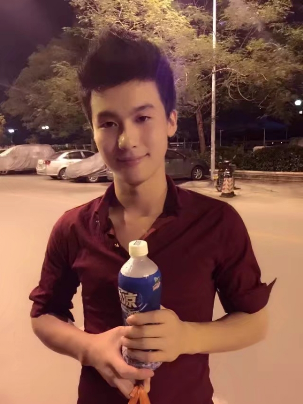 皮特王的第三张照片--广东认干亲服务网