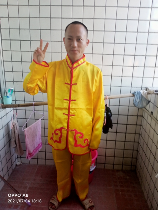 宋福军的第三张照片--广东认干亲服务网