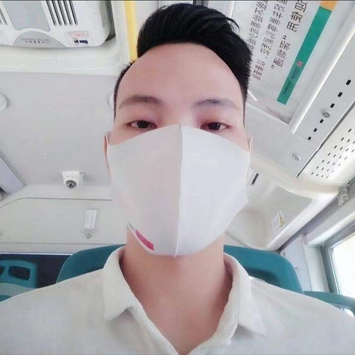 摆渡者的第一张照片--广东认干亲服务网