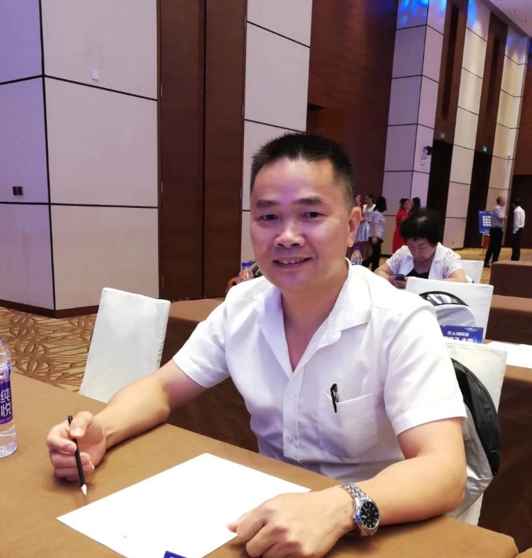 温馨港湾只差一个你的第一张照片--广东认干亲服务网