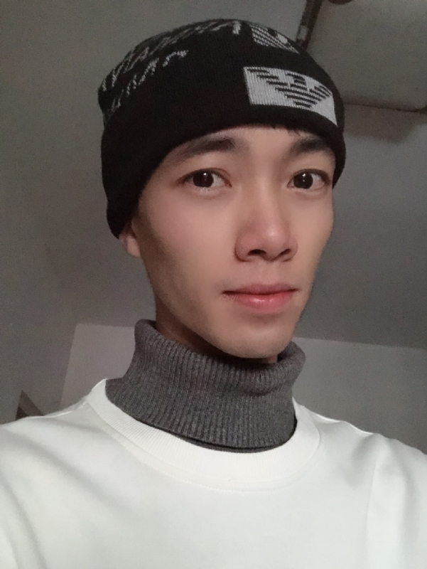 小良先生的第一张照片--广东认干亲服务网