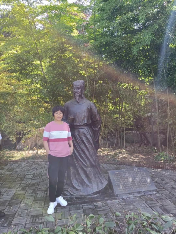 秋天的菊花的第一张照片--广东认干亲服务网