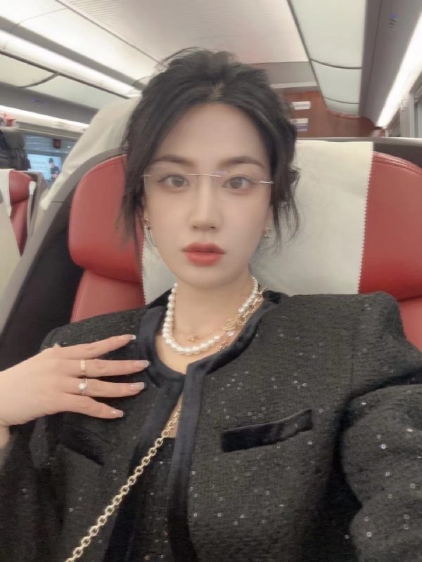 Alma的第三张照片--广东认干亲服务网