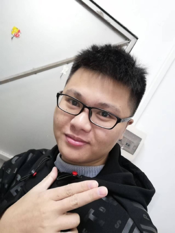 小小梦执的第二张照片--广东认干亲服务网