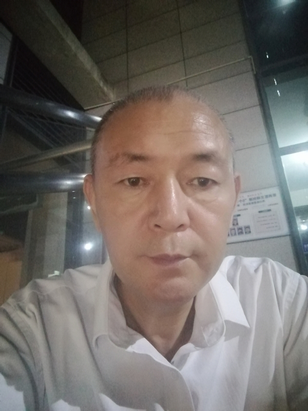 老李的第一张照片--广东认干亲服务网