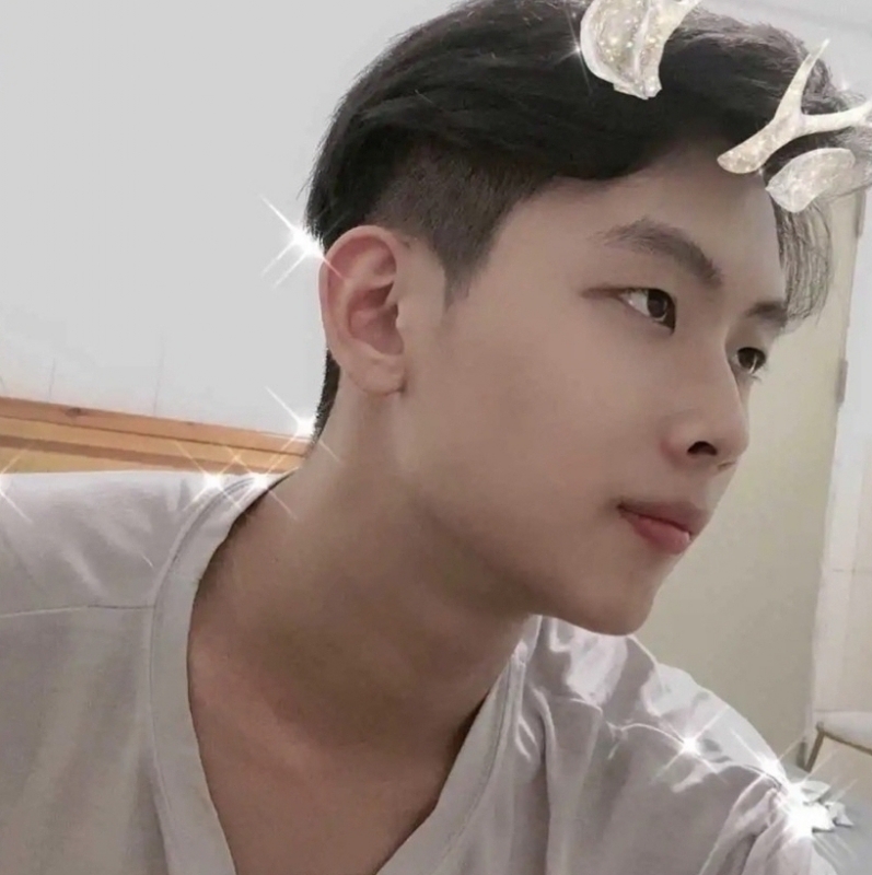 陆友的第一张照片--广东认干亲服务网