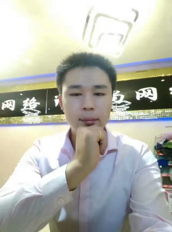 沉默寡言的第一张照片--广东认干亲服务网