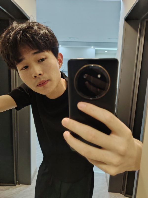 杨苏帝的第二张照片--广东认干亲服务网