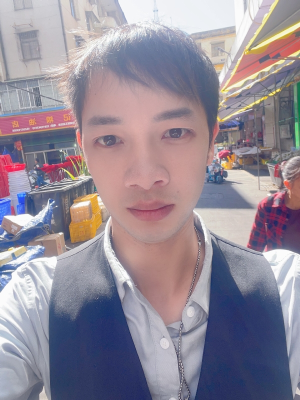 zengwanyou1995的第一张照片--广东认干亲服务网