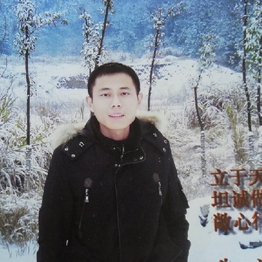 忧伤男人的第一张照片--广东认干亲服务网